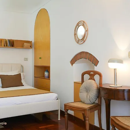 Mazzini Apartment, Terrace & River View 아파트 *